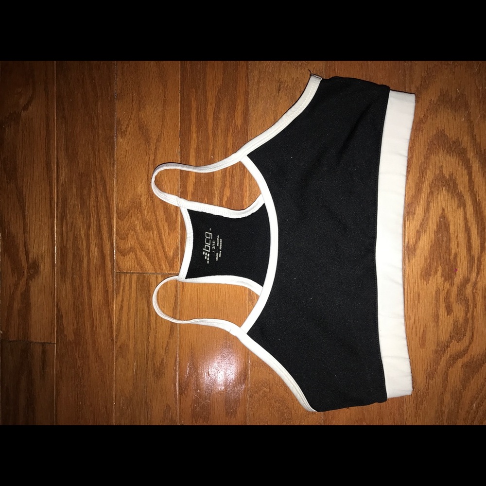 Sports bra